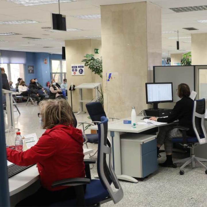 Pa, via libera della Camera al ddl: ai funzionari in carriera il 30% dei posti da dirigente