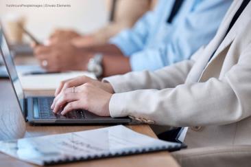 Quanto sono efficienti la pubblica amministrazione e gli statali? 