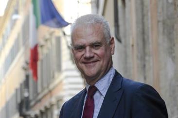 Zangrillo, PA riparte da giovani